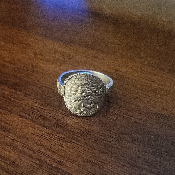 Silver Engraved Ring - Picture 1 of 6